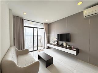 Bán căn hộ chung cư riva park, 5,5 tỷ ( bao phí)
dtich rộng 81,7 m2, giá ưu đãi