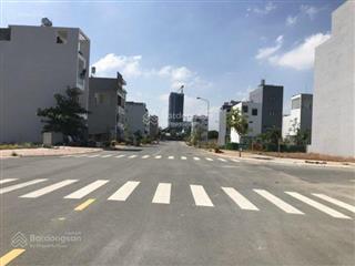 Thanh lý gấp 8 nền ở khu dân cư lê thị chợ, bình thuận, quận 7, sổ hồng sẵn, xdtd, 80m2