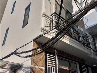 Bán nhà mới xây phố việt hưng,long biên | lô góc 32m x 5 tầng giá tốt,ở ngay