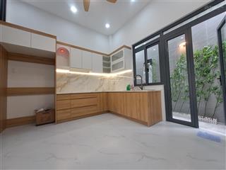 Bán nhà trường lưu long trường hxh 8m 60m2 2 tầng chỉ 3 tỷ 850 triệu