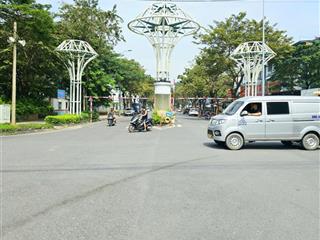 Bán lô đất 2 mặt tiền trước sau view cv đông tăng long 105m2 chỉ nhỉnh 8 tỷ