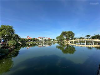 Bán đất view hồ  vị trí lý tưởng gần đường võ văn kiệt, kim chung, đông anh
