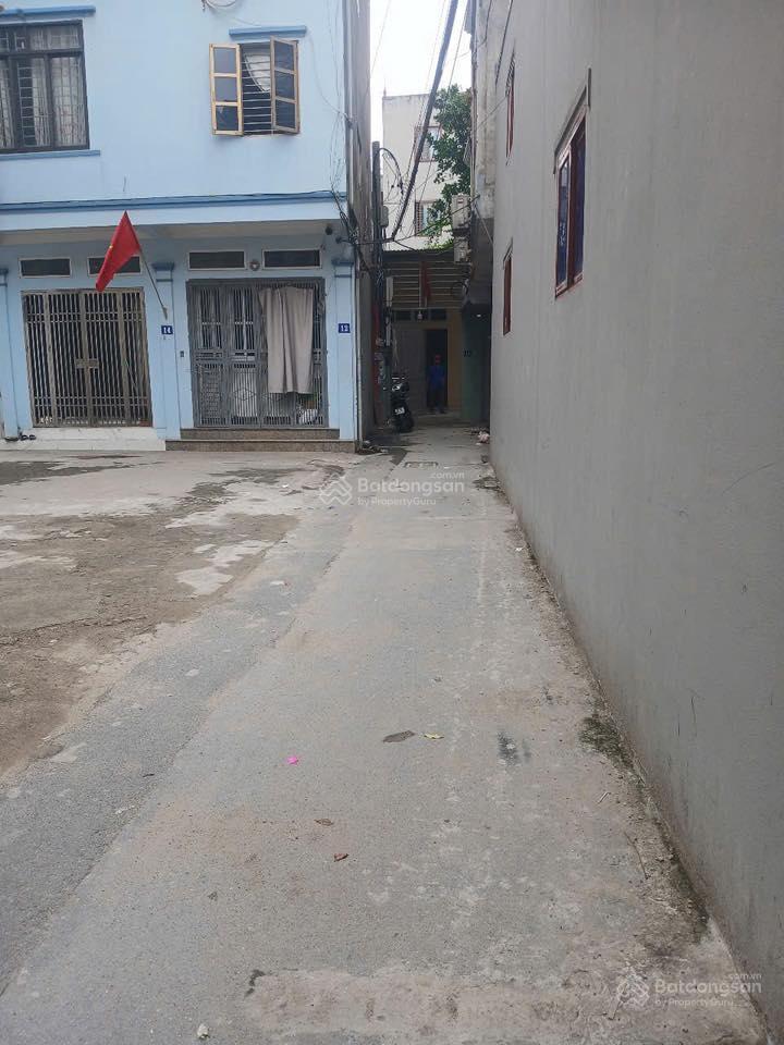 Bán nhanh lô đất siêu vị trí đầu ngõ hữu hưng, tây mỗ