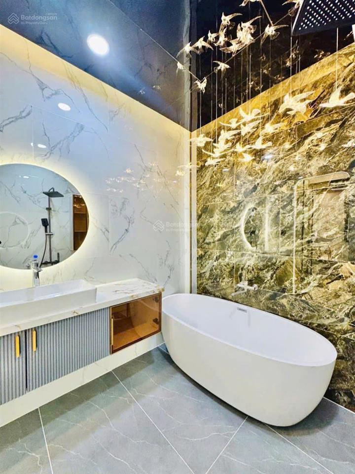 6 tỷ 5  duy nhất 1 căn tại đường pasteur  q3  giá tốt nhất khu vực  đang có sẵn hđ thuê