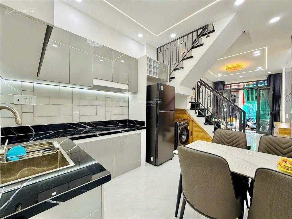 3 tỷ 150  giảm mạnh tay  sở hữu ngay siêu phẩm nguyễn văn lượng  gò vấp  ở hay kd đều tốt