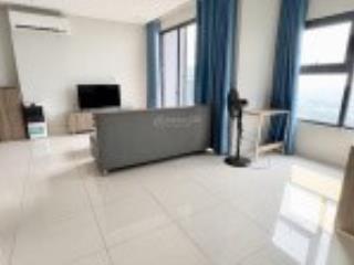 Hàng ngon! cô chủ cần bán gấp căn hộ có view sông siêu đẹp