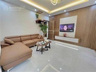 Chỉ có 1 căn duy nhất căn hộ hà đô với giá rẻ và có nội thất.