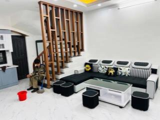 Siêu phẩm nhà 5 tầng tại thọ am, giá chỉ hơn 5 tỷ