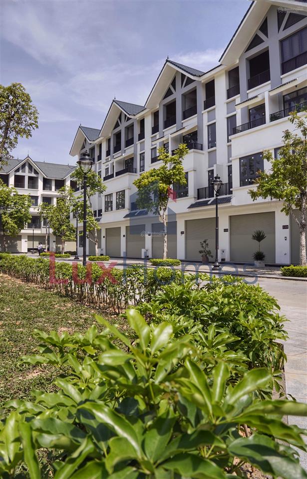 View vườn hoa phân khu đông dương giá tốt nhất thị trường