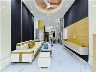Chú kỳ cần bán gấp nhà đường trần hưng đạo, p.2, q.5 dt 37,4 m2 giá 1 tỷ 790