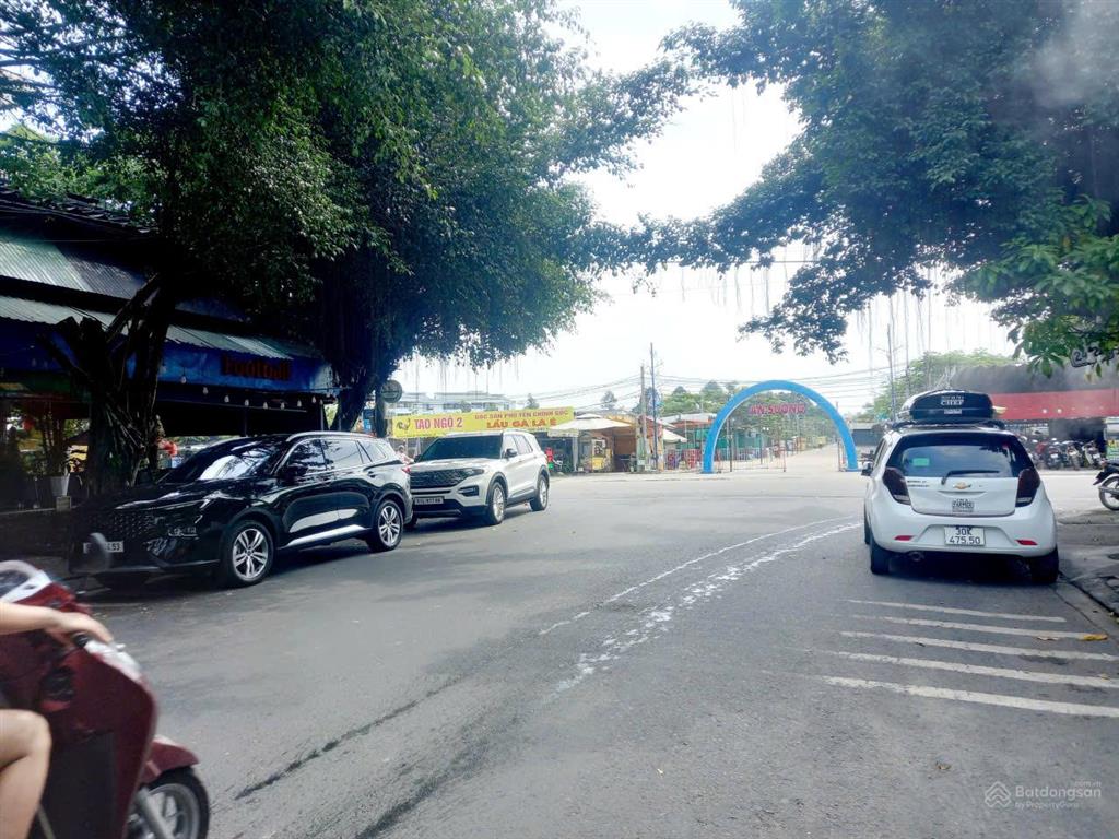 Chủ ngộp bank bán gấp  sở hữu shophouse an sương plaza  100m2  4 tầng  chỉ 14,8 tỷ thương lượng