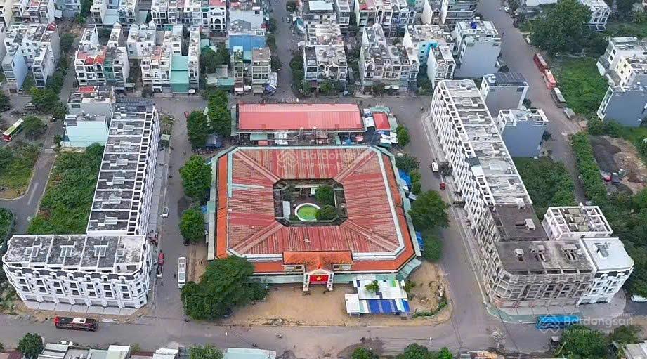 Chủ ngộp bank bán gấp  sở hữu shophouse an sương plaza  100m2  4 tầng  chỉ 14,8 tỷ thương lượng