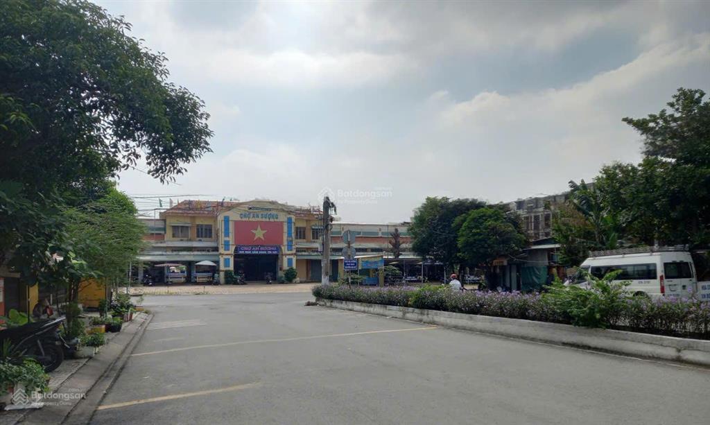 Chủ ngộp bank bán gấp  sở hữu shophouse an sương plaza  100m2  4 tầng  chỉ 14,8 tỷ thương lượng