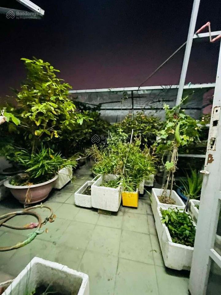 Bán nhà tân phú  3 tầng btct  dt  90m2  ngang khủng 5m  hxh thông ngay aeon mall  nhỉnh 10 tỷ