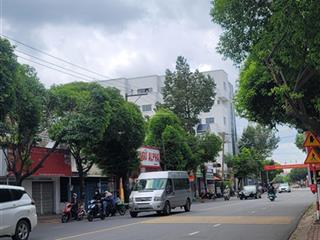 Hàng hiếm đất 758m2 trung tâm dĩ an giá ngộp chỉ 16tr/m2.