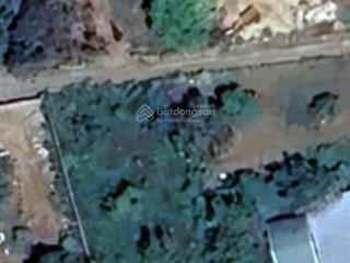Bán đất ở đô thị có 100m2 thổ cư ở phan chu trinh, bảo lộc  đường nhựa, 2 ô tô tránh nhau