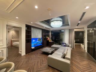 Cho thuê căn hộ 2 phòng ngủ full nội thất 124m2 r2 vinhomes royal city giá 19tr  em sơn royal