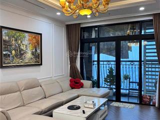 Bán căn 2 phòng ngủ 107m2 vinhomes royal city giá 14 tỷ 2 net  em sơn royal