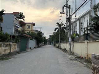 Lô đất góc to đẹp kiêu kỵ  gia lâm
