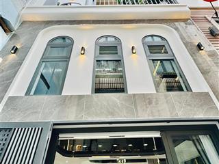 Chị châu kẹt vốn kinh doanh 4tỷ quay đầu sở hữu nhà khu vip tân bình, dt 63m2, shr, hđt 20triệu/1th
