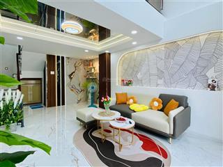 Bán gấp chủ ngộp, giá mềm 2tỷ760tr cho nhà đẹp tại phú nhuận. dt 56.35m2, shr, hđt 18 triệu/1 tháng