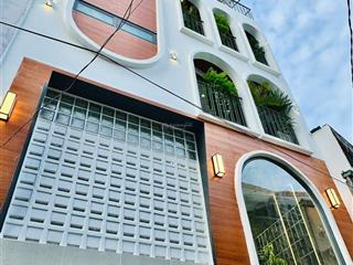 Siêu phẩm ngay tại phú nhuận, bán gấp nhà đẹp. dt 55.46m2, shr, hđt 17triệu/1th