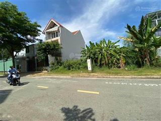 Cần tiền làm ăn chủ bán gấp đất nền tại thủ đức. dt cực rộng 147m2, ngang khủng 7m, shr