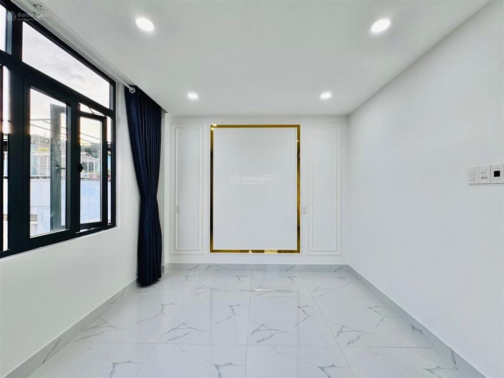 Nhà đẹp giá tốt 3,9 tỷ bán gấp cam kết không tăng giá tại quận 10. dt 55.65m2, shr, hđt cao 20tr/th