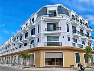 Bán nhà mặt tiền bùi thị xuân  phan rang  sát biển bình sơn