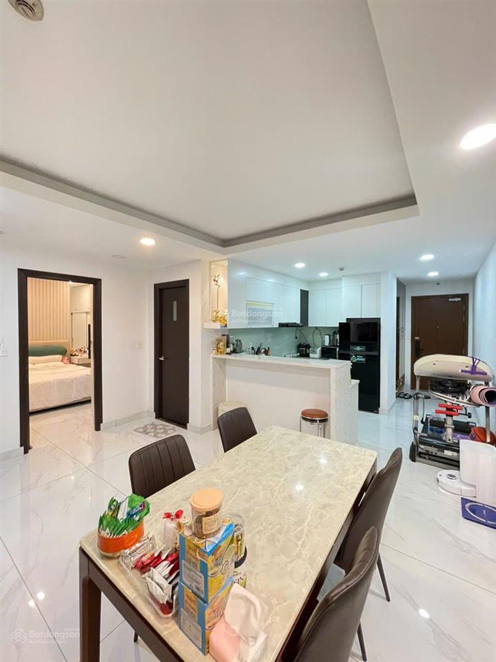 Cần bán cc xi grand court dt 90m2 3pn 2wc full nt tầng cao + sổ giá 7.2 tỷ  0909 368 *** hân