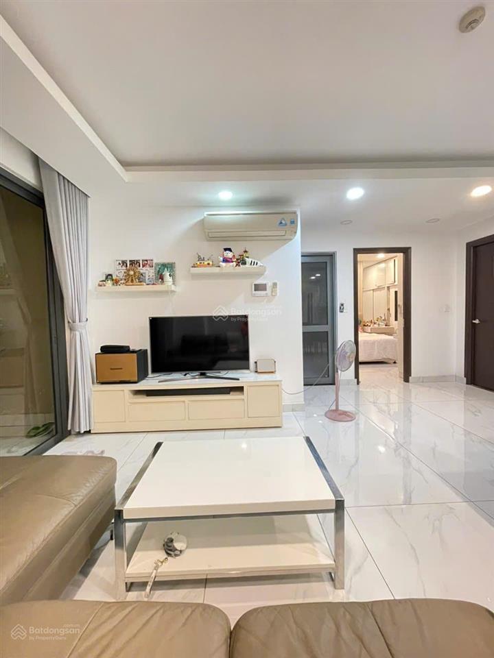 Cần bán cc xi grand court dt 90m2 3pn 2wc full nt tầng cao + sổ giá 7.2 tỷ  0909 368 *** hân