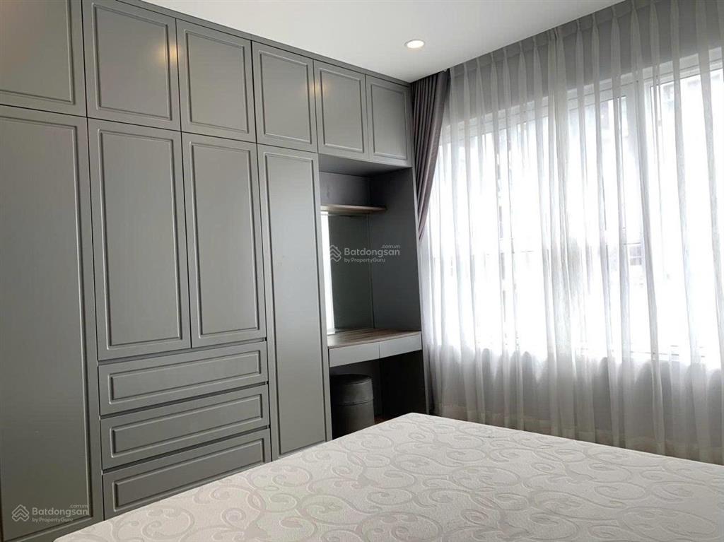 Cần bán gấp cc viva riverside dt 51m2 2pn 2wc full nt nhà đẹp giá chỉ 2,7 tỷ 0909 368 *** hân