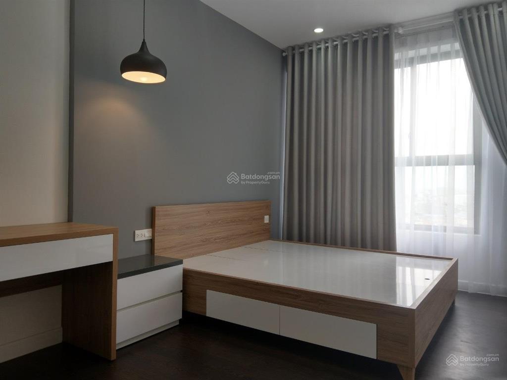 Cần bán căn hộ penhouse babylon dt 103m2,3pn + 75m2 sân tặng nt, sổ hồng giá 6 tỷ 0909 368 ***