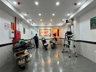 Hoàng đế trở lại trấn giữ chùa láng độc tôn dòng tiền