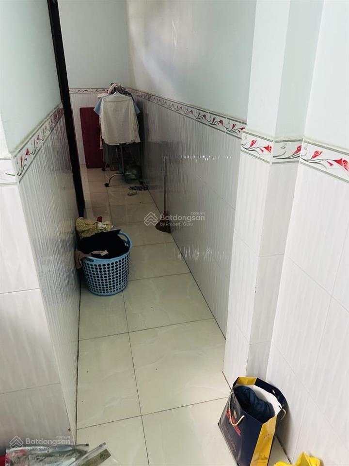 Gần 170m2 (6x28m)  dòng tiền khủng hơn 300 triệu/năm  phan văn hớn  chủ ngộp bank