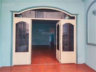 90m2 (4.5x20m)  phan văn hớn  view khu tái định cư 38ha  hxh  nhà cấp 4 còn mới