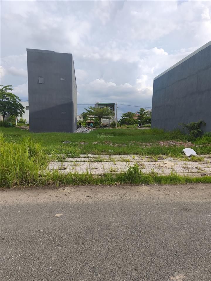 Bán đất kdc trần anh mỹ hạnh nam đức hoà long an dt 80m2 giá 1tỷ2 sổ hồng riêng.  0767 179 ***
