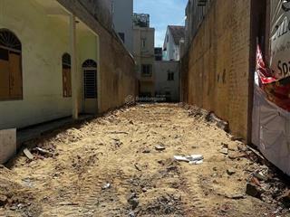 Bán lô đất mt đường ngũ hành sơn gần biển thích hợp xây căn hộ , nhà hàng .