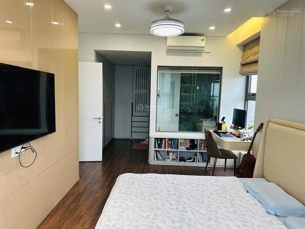 Chính chủ cần bán gấp căn 2 ngủ mỹ đình pearl  72,67m²  view hồ  full nội thất  giá chỉ 8 tỷ