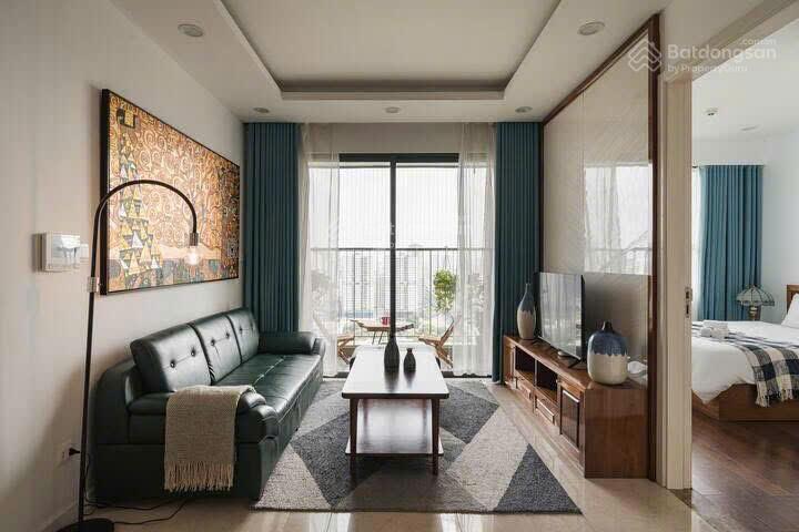 Bán nhanh căn hộ 2n2wc  75m2  view bể bơi  full nt, giá chỉ 8,5 tỷ tại vinhomes d'capitale