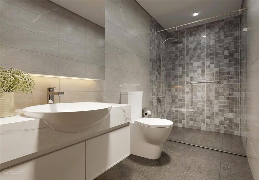 Chính chủ cần bán căn 2 ngủ vinhomes gardenia, dt 80m2, full nt, view biệt thự. giá 9 tỷ bao phí