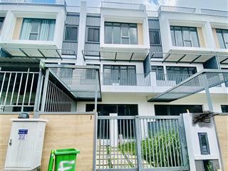 Cho thuê nhà 1 trệt 2 lầu khu đông tăng long, q.9