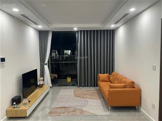 Chính chủ cho thuê nối tiếp hđ căn chung cư full đồ tầng cao view đẹp sẵn vào ở luôn,  0919 579 ***