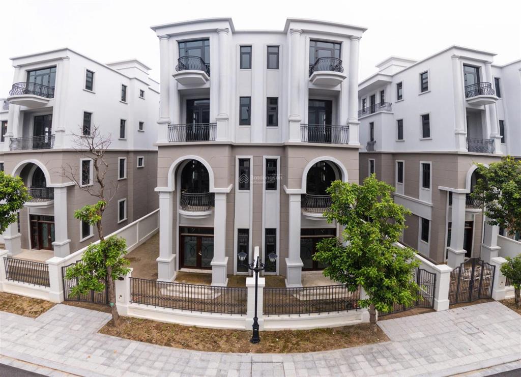 Mở bán liền kề, biệt thự phân khu vịnh xanh  vinhomes ocean park 3  0919 579 ***