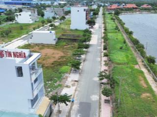 Lô đất view hồ sinh thái giá chỉ 2 tỷ 375 tại kdc tân đô kế bên bình chánh