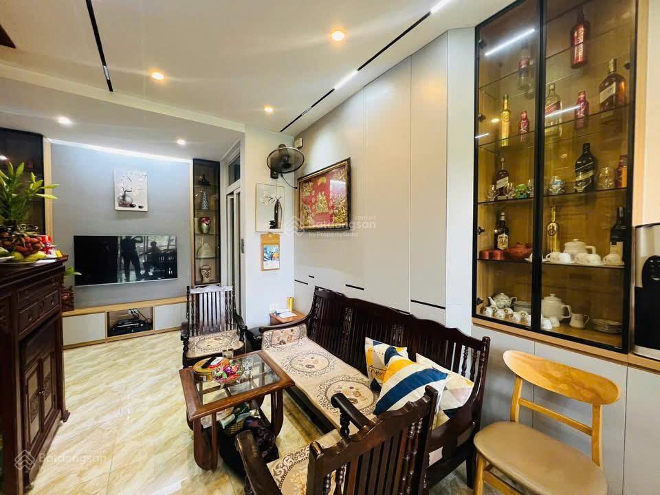 Chủ mót bán hạ chào 200 triệu!!! tầng 2 tập thể tô hiệu 65m2 3,9tỷ oto tiện ích ngập tràn