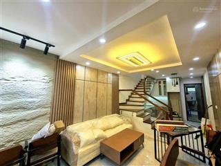 (chất nhất nghĩa tân) 130m2 4,1tỷ  tập thể tầng 4 ô tô đỗ cửa  tiện ích bạt ngàn