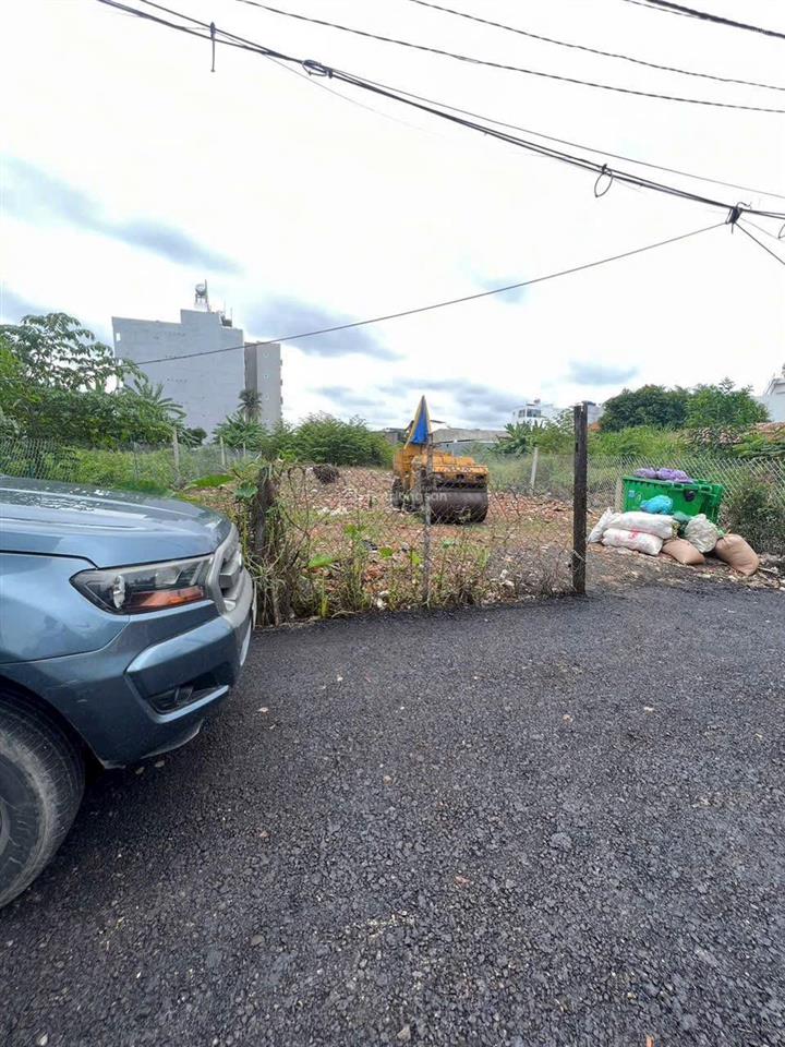 Bán đất mặt tiền hẻm 306 gần cầu 5.6x34=209m2 thổ 202m no hậu 6,19m xây 1 hầm, trệt, 1 lửng 3 lầu