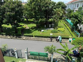 Bán nhanh biệt thự tứ lập, view công viên giá tốt nhất hiện tại phú mỹ hưng quận 7