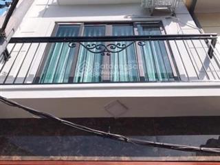 Bán gấp nhà lê văn hưu, phường bến nghé q1. dt 78,2m2 giá 4tỷ7 gần ubnd q1. đang cho thuê 28tr/th